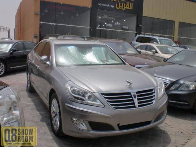 هيونداي جينسيس 2013